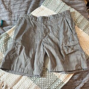 Mens Greg Norman shorts